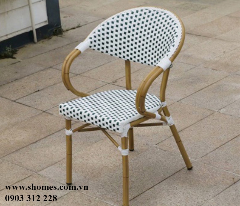 bàn ghế ngoài trời mới nhất